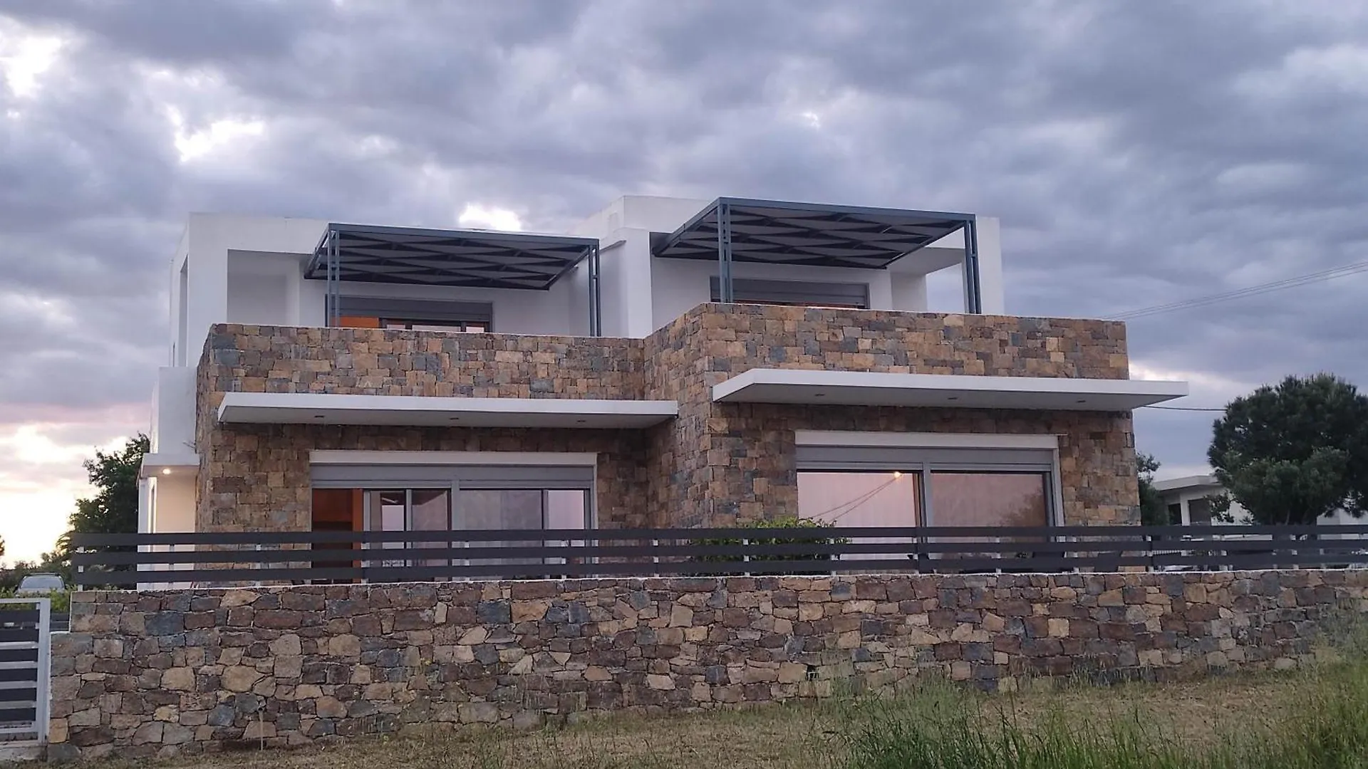Molineux Luxury Nikiti Villa